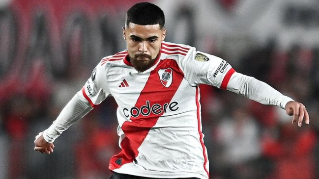 [VIDEO] Hinchas de River Plate pifiaron a Paulo Díaz