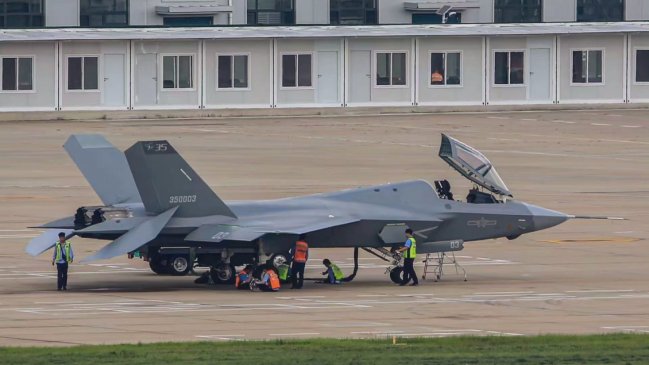 China anuncia el debut del caza furtivo J-35A en la Feria de la Aviación de Zhuhai