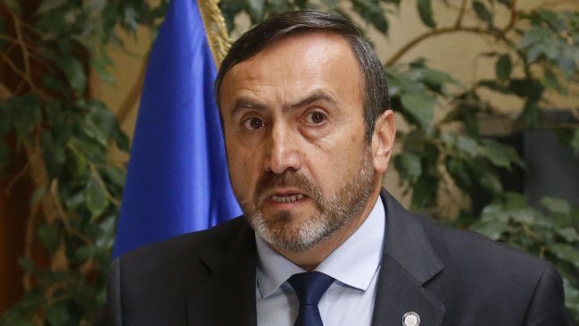 Francisco Pulgar fue asaltado en servicentro de Cerrillos