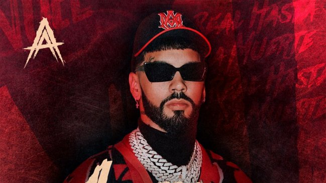 Críticas por largo atraso en el show de Anuel AA