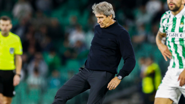 Pellegrini y las críticas en Betis: Si la afición reclama es porque algo no está bien