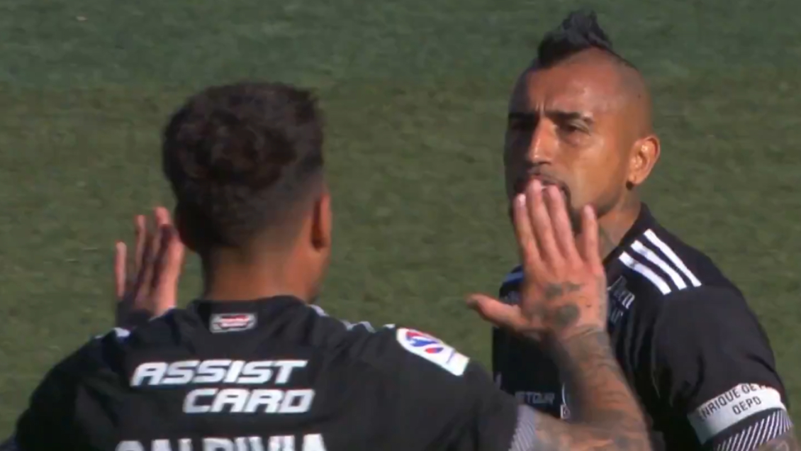 [VIDEO] Arturo Vidal devolvió la vida a Colo Colo en su duelo con Copiapó
