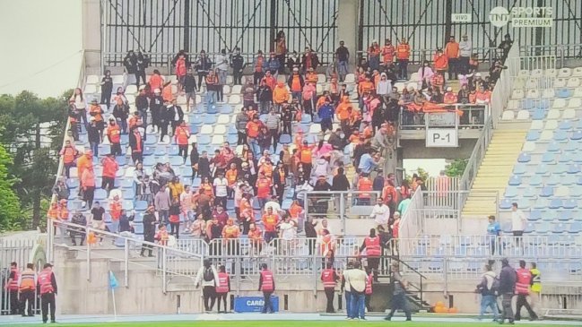Duelo entre O'Higgins y Cobreloa estuvo suspendido por incidentes en El Teniente