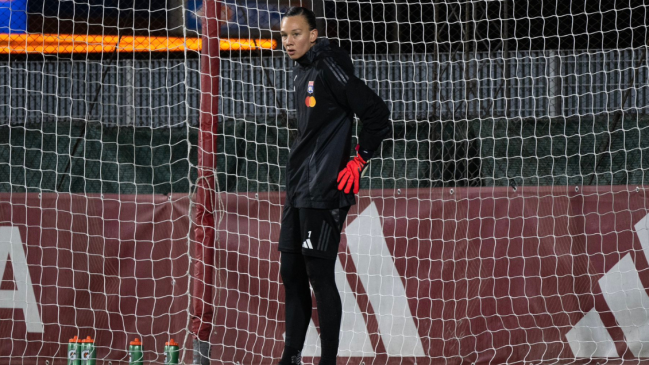 Christiane Endler mantuvo su arco intacto en goleada de Lyon a Roma en la Champions Femenina