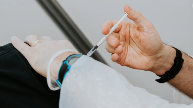 Vacuna para agresivo cáncer de mama da resultados prometedores en primer ensayo