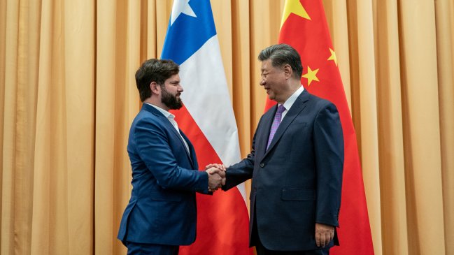 Xi pide a Boric ampliar la cooperación China-Chile en infraestructura y energías limpias