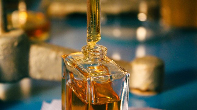 Sernac fiscaliza a tiendas online ante reclamos por mala calidad de perfumes