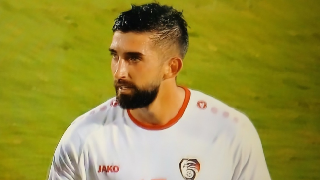 Emiliano Amor fue titular en la derrota de Siria ante Rusia en amistoso