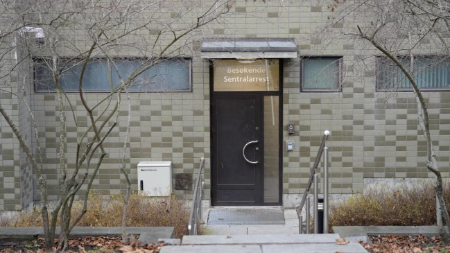 Hijo de la princesa heredera de Noruega quedó en prisión preventiva por dos casos de violación