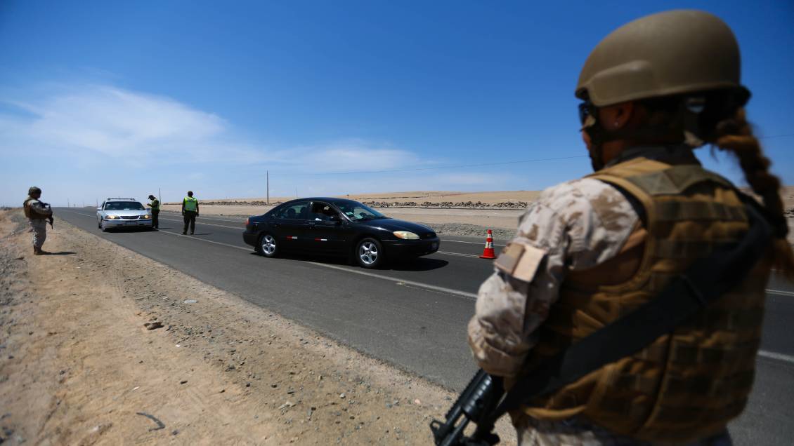 Fiscal de Arica: Desde que se nos sumó el Ejército fronterizo ha caído la inmigración ilegal