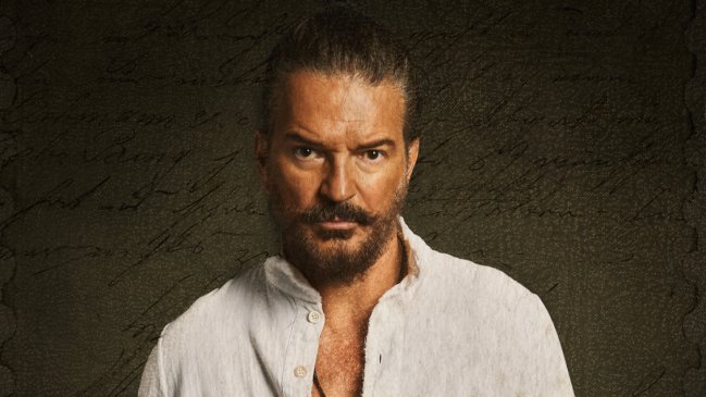 Ricardo Arjona estrenó las primeras canciones de su nuevo álbum 