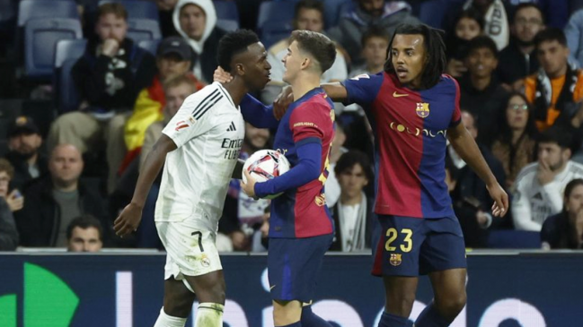 Tres personas fueron detenidas por insultos racistas contra jugadores de FC Barcelona