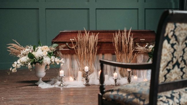 Hombre despertó minutos antes de ser cremado en India: No le hicieron autopsia