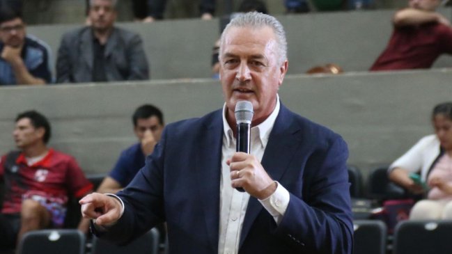 Gustavo Alfaro: Llevar a Paraguay al Mundial es uno de mis sueños pendientes