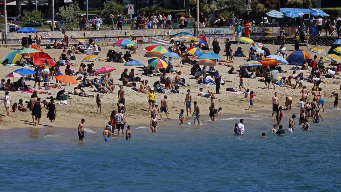 Chile registra casi un 40% más de turistas extranjeros respecto a 2023
