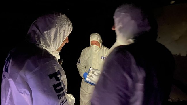 Cadáver hallado en incendio en Valparaíso tenía heridas atribuibles a terceros