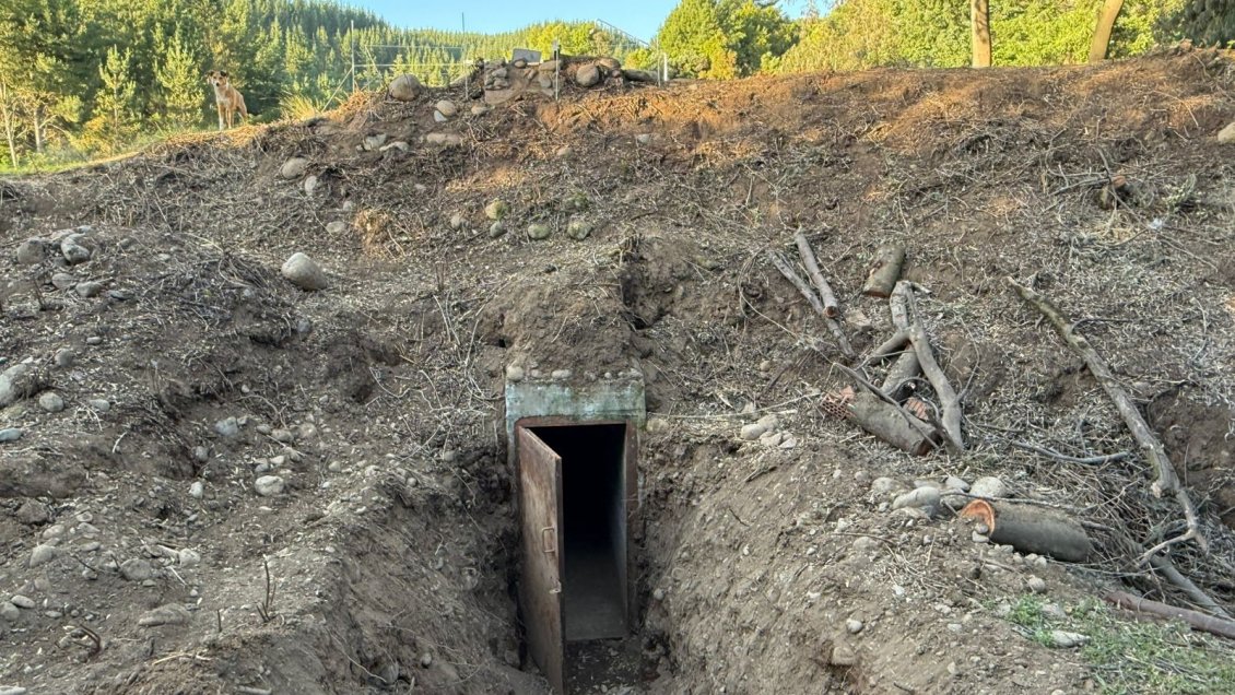 Descubren edificación subterránea en la antigua Colonia Dignidad