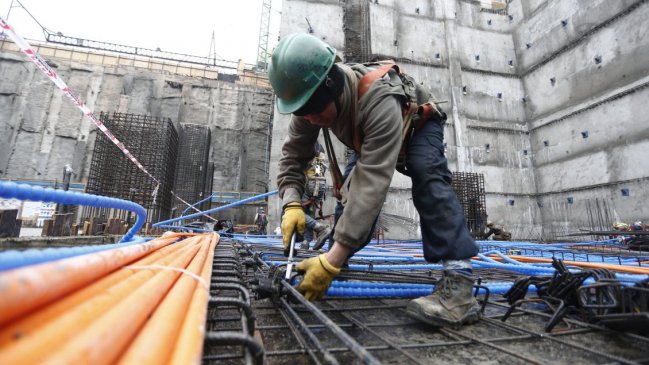 Sofofa: Chile tiene que retomar crecimiento de 4 por ciento anual