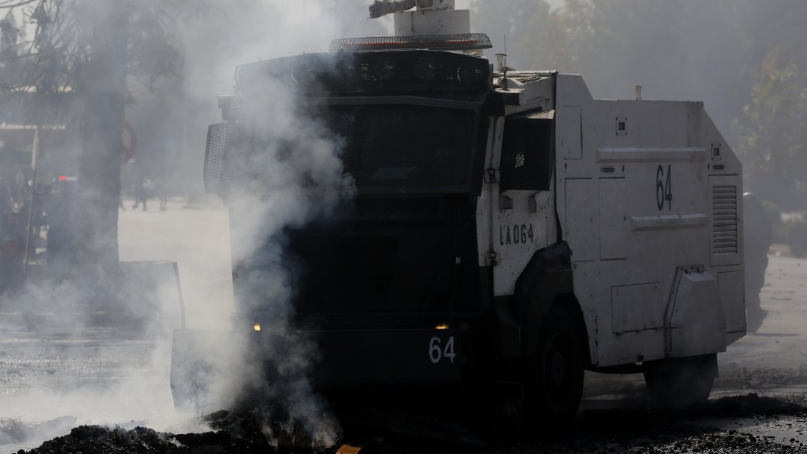 Con barricadas intentaron evitar un desalojo en Quinta Normal
