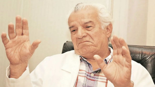 Colo Colo se sumó a las condolencias por el fallecimiento de René Orozco