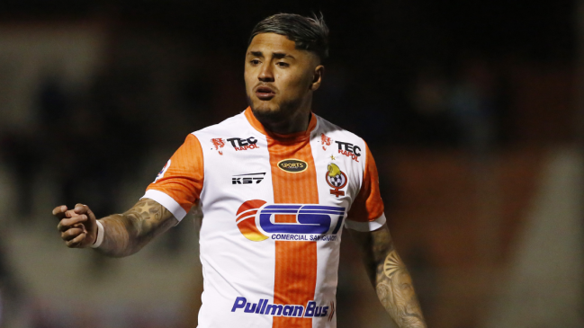 Por cuarta vez en El Salvador: Juan Carlos Gaete selló su retorno a Cobresal