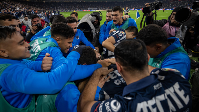 Monterrey de Sebastián Vegas goleó y avanzó a la final de la liga mexicana