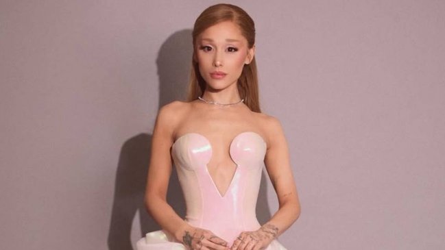 Ariana Grande abordó crueles críticas sobre su físico