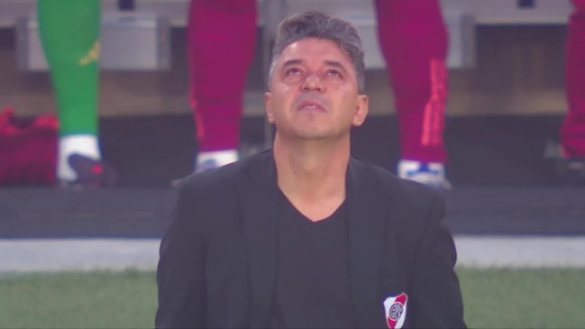 [VIDEO] Marcelo Gallardo se emocionó hasta las lágrimas en minuto de silencio en honor a su padre