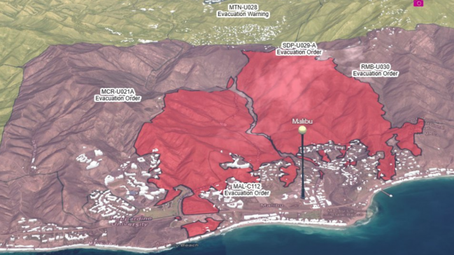 California: Seis mil personas evacuaron por avance descontrolado de incendio
