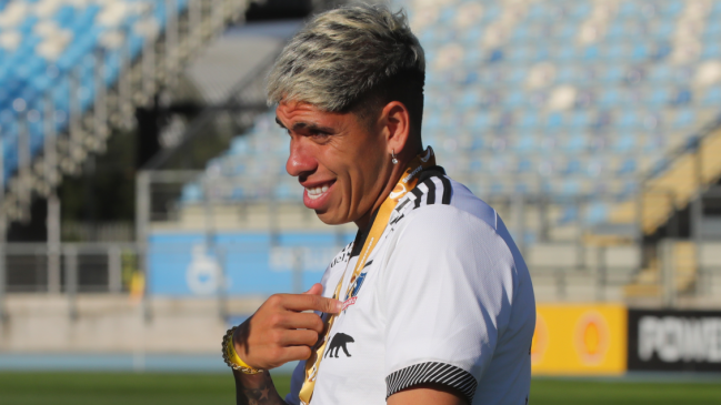 Palacios viajó para firmar en Boca: Cualquiera quiere jugar en el mejor equipo de Sudamérica