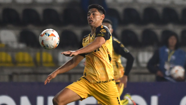 Coquimbo Unido cerró el regreso de Francisco Salinas desde San Felipe