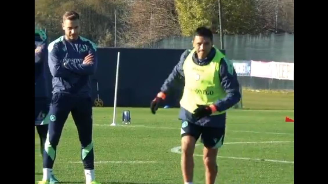 [VIDEO] Alexis sigue dando muestras de su recuperación