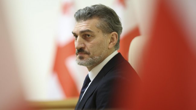 Exfutbolista prorruso fue elegido presidente de Georgia en voto boicoteado por la oposición