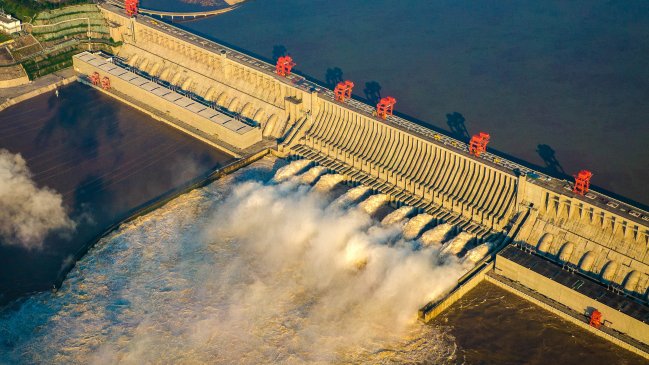 Proyecto de las Tres Gargantas genera 1,7 billones de kWh de electricidad en China