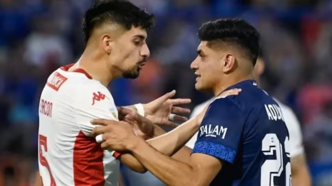 Jugador de Vélez explicó por qué se burló de Williams Alarcón tras el título