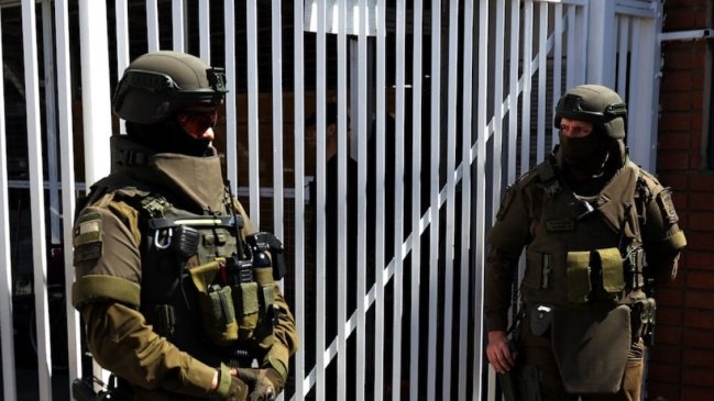 Sujeto disparó a Carabineros en procedimiento policial en Puente Alto