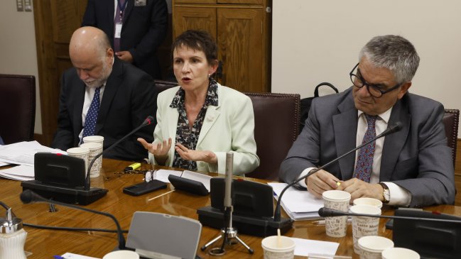 Congreso despachó el reajuste al sector público