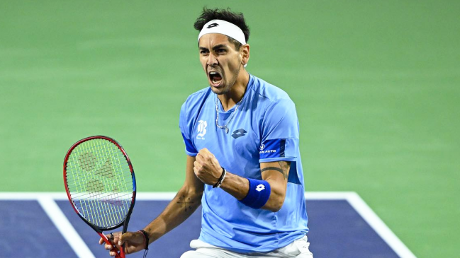 Tabilo logró trabajada victoria ante Etcheverry en su última exhibición del año