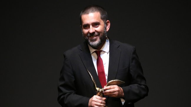 Cristián Arcos recibió el Premio Nacional de Periodismo Deportivo 2024
