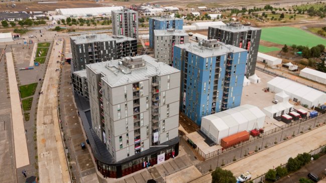 Comenzó entrega de departamentos de la Villa Panamericana a deportistas del Team Chile