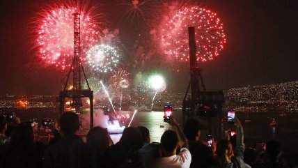   Año Nuevo en el mar 2024: Hoy se realiza el ensayo pirotécnico en Valparaíso 
