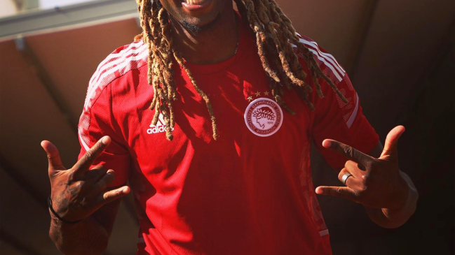 Futbolista fue detenido por supuesta violencia doméstica contra su pareja