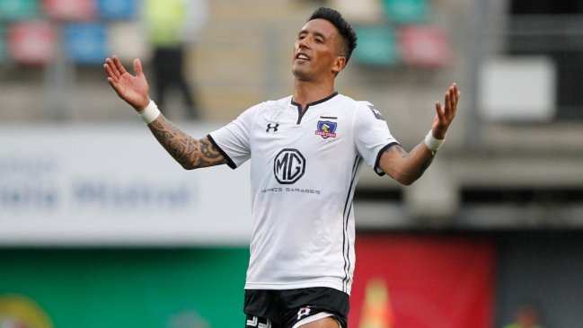 Lucas Barrios tomó una decisión sobre su carrera: 