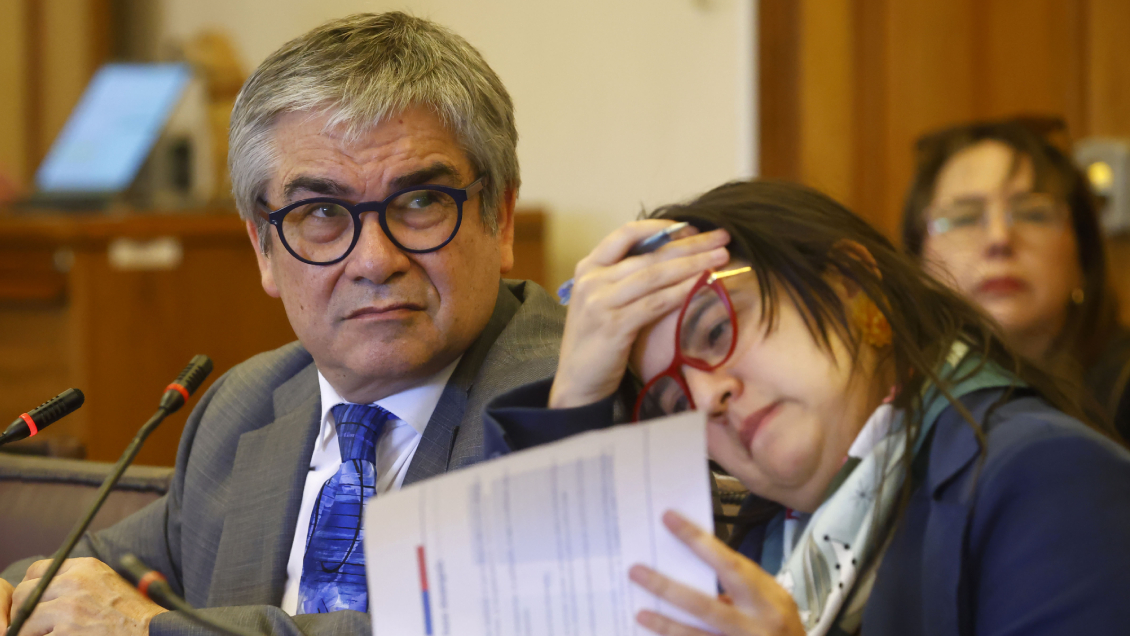 Amarillos y RN cuestionaron a Hacienda por proyección de ingresos públicos