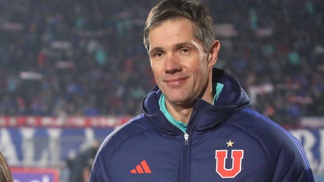 Clark y el control de Azul Azul: La situación financiera de la U es buena y sana