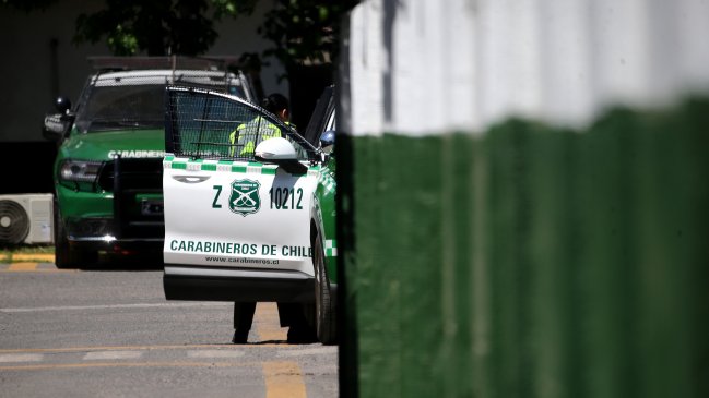 Carabineros disparó a sujeto que escapaba en un auto robado