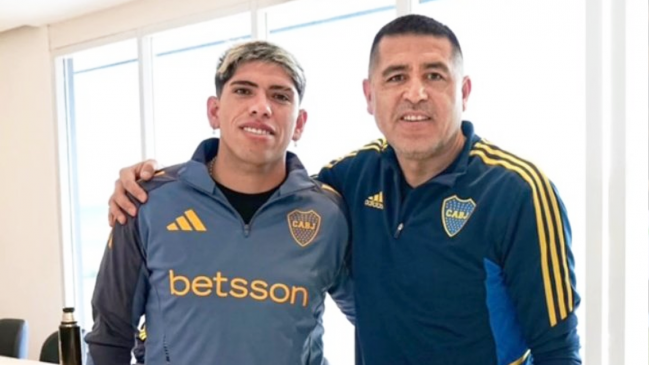 [Video] Mirando un show pirotécnico: Así celebró Carlos Palacios el Año Nuevo