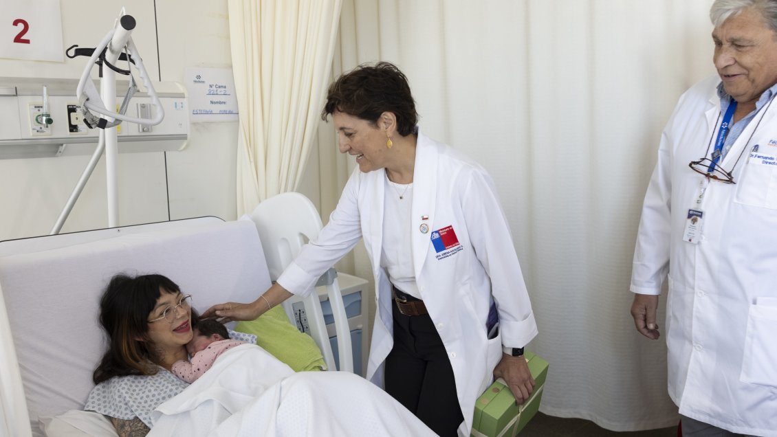 Aurora fue la primera recién nacida de la Región Metropolitana este 2025