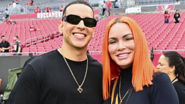 Retiran orden de arresto contra esposa de Daddy Yankee