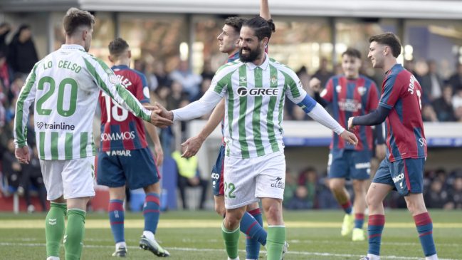 Betis de Pellegrini pasó a octavos de la Copa del Rey tras vencer a Huesca
